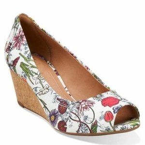 Clarks Artisan Peep Toe Cork Wedge Sandals Floral Canvas Sandals Women's 8.5